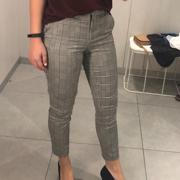 H&M BW Plaid Slacks - Picture 4 of 4